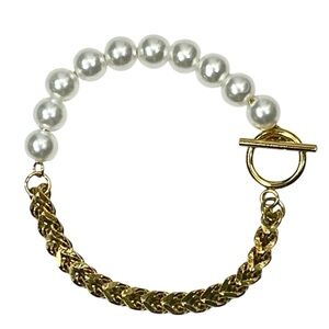 Elegant Gold Plated Chain and White Pearl Bracelet